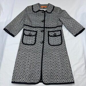 Cynthia Steffe Eyelet Floral Coat 3/4 Sleeve Size Small 36" Length Black/White